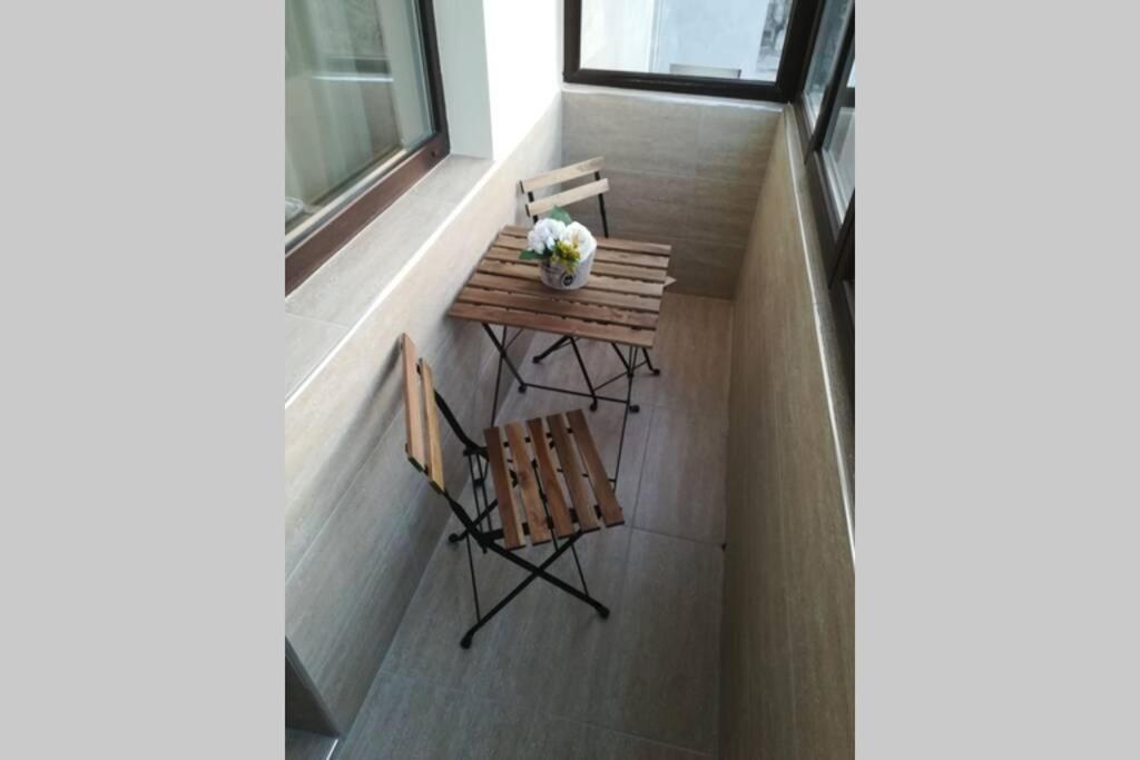 Lovely 3-Bedroom Apartment For 7 Ppl At The Centre Βάρνα Εξωτερικό φωτογραφία